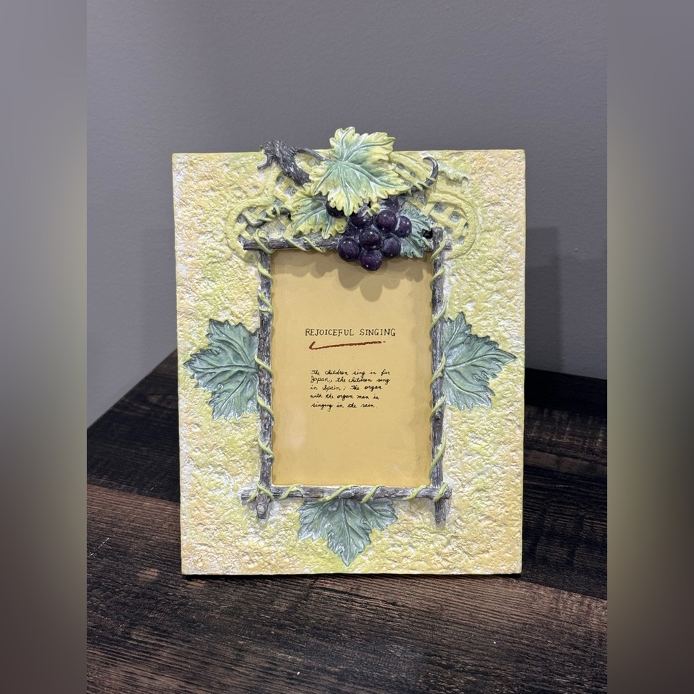 Vintage Grapes & Leaves Photo Frame 3.5" X 5" Picture Size Purple Green & Yellow